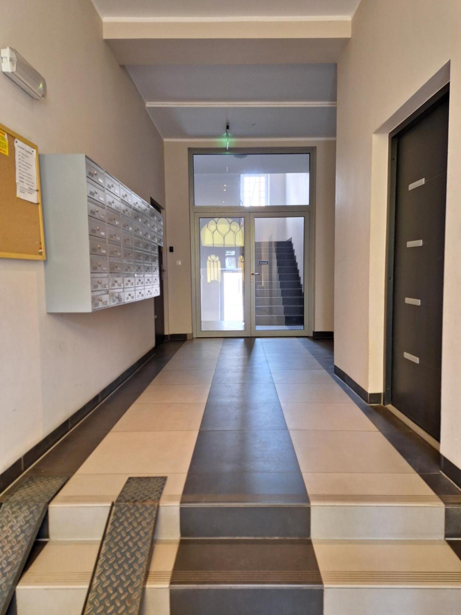 Apartament 51 Z Miejscem Parkingowym Thorn Exterior foto