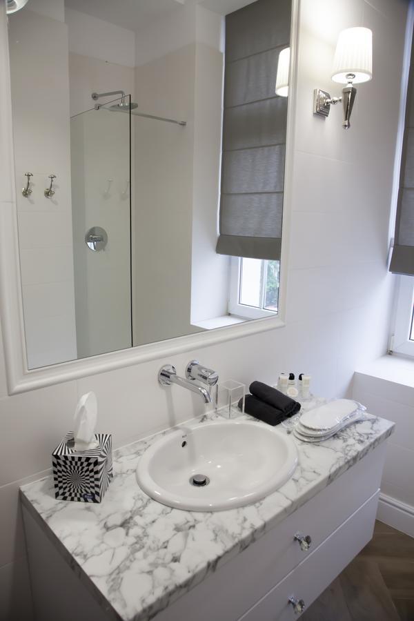 Apartament 51 Z Miejscem Parkingowym Thorn Exterior foto